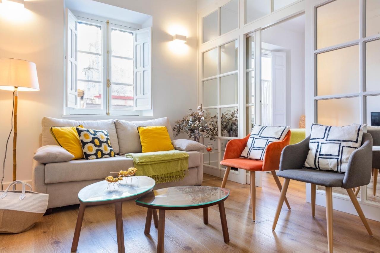 Genteel Home Francos Entretejas Σεβίλλη Εξωτερικό φωτογραφία