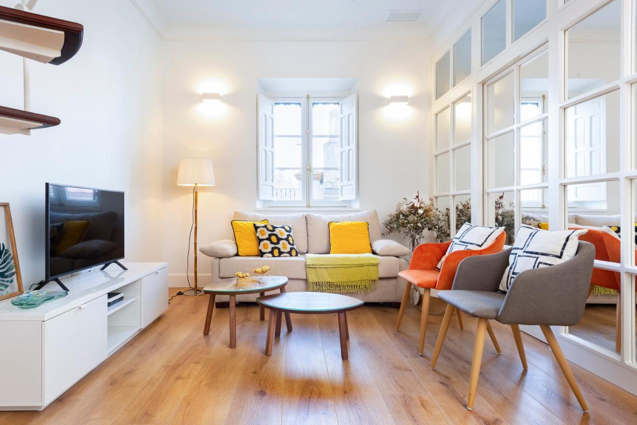 Genteel Home Francos Entretejas Σεβίλλη Εξωτερικό φωτογραφία